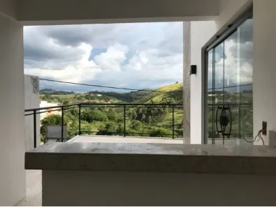 Casa com 4 Quartos à venda, 215m² no Parque Guadalajara, Juiz de Fora