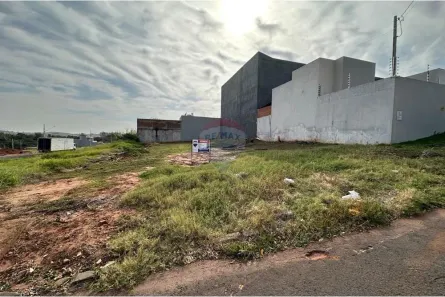 Lote/Terreno à venda, 480m² no Zona VI, Umuarama