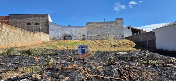 Lote/Terreno à venda, 300m² no , São José do Rio Pardo