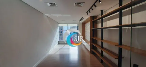 Sala Comercial para alugar, 324m² no Vila Olímpia, São Paulo