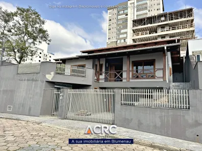 Casa com 5 Quartos à venda, 333m² no Vila Nova, Blumenau