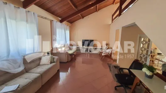 Casa com 3 Quartos para alugar, 330m² no Jardim Guapira, São Paulo