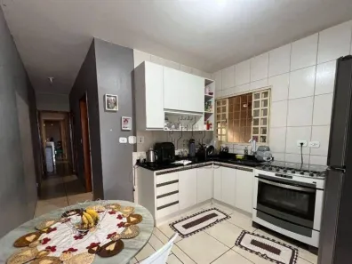 Casa com 3 Quartos à venda, 95m² no Parque Industrial José Belinati, Londrina