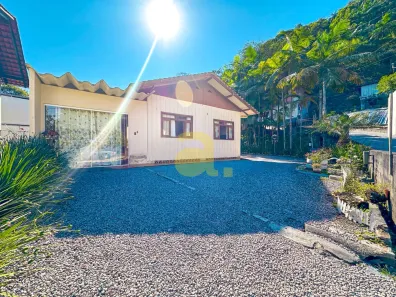 Casa com 3 Quartos à venda, 110m² no Valparaiso, Blumenau