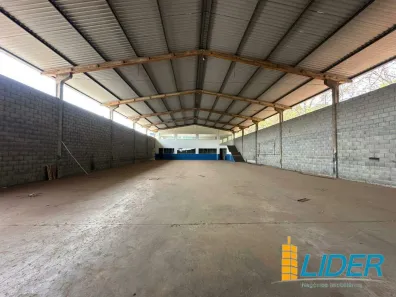 Galpão/Depósito/Armazém para alugar, 1518m² no Distrito Industrial, Uberlândia