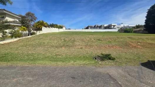 Lote/Terreno à venda, 931m² no Village Ipanema I, Araçoiaba da Serra