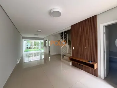 Casa com 3 Quartos para alugar, 196m² no Jardim Karaíba, Uberlândia