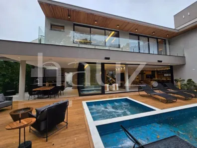 Casa com 6 Quartos à venda, 582m² no Riviera, Bertioga