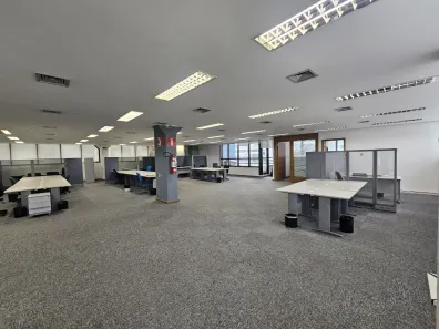 Ponto Comercial com 1 Quarto para alugar, 750m² no Vila da Serra, Nova Lima