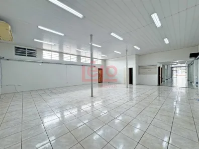 Sala Comercial para alugar, 400m² no Zona 07, Maringá
