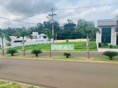 Lote/Terreno à venda, 250m² no Parque das Laranjeiras, Cosmópolis