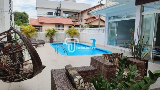 Casa com 4 Quartos à venda, 245m² no Pagani, Palhoça