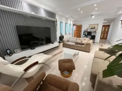 Sobrado com 4 Quartos à venda, 330m² no Parque São Domingos, São Paulo