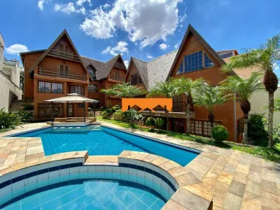 Sobrado com 4 Quartos à venda, 850m² no Campestre, Santo André