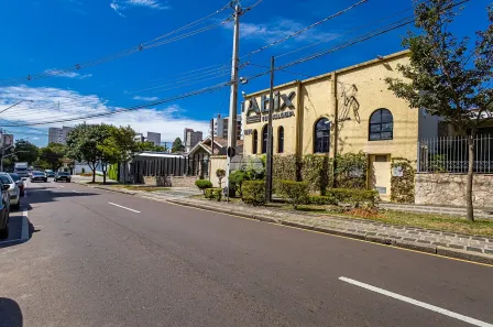 Lote/Terreno à venda, 250m² no Centro, Curitiba