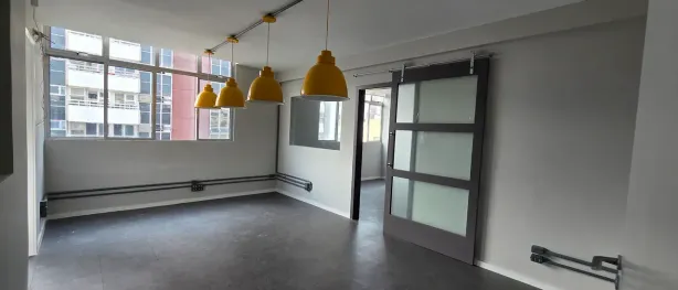 Sala Comercial à venda, 31m² no Copacabana, Rio de Janeiro