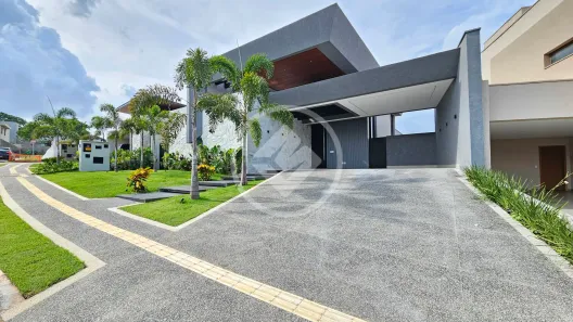 Casa de Condomínio com 3 Quartos à venda, 290m² no Residencial Goiânia Golfe Clube, Goiânia