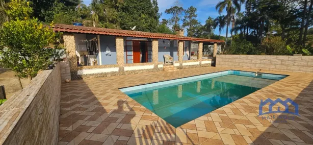 Fazenda/Sítio com 3 Quartos à venda, 8400m² no , Mairinque