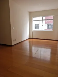 Apartamento com 2 Quartos para alugar, 85m² no Centro, Belo Horizonte