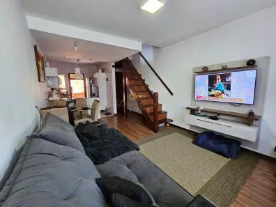 Casa de Condomínio com 2 Quartos à venda, 58m² no Parque do Imbui, Teresópolis