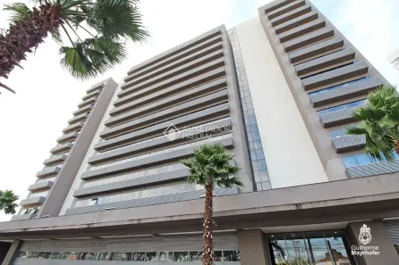 Sala Comercial à venda, 25m² no São Sebastião, Porto Alegre