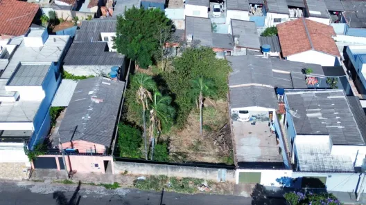 Lote/Terreno à venda, 700m² no Vila Góis, Anápolis
