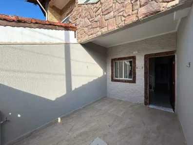 Sobrado com 2 Quartos à venda, 61m² no Sítio do Campo, Praia Grande
