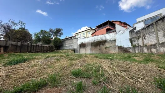 Lote/Terreno à venda, 732m² no Mangabeiras, Belo Horizonte