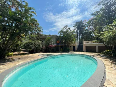 Casa com 5 Quartos para alugar, 700m² no Centro, Bauru