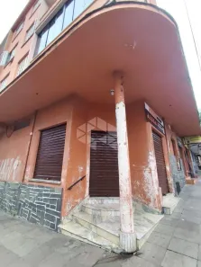 Ponto Comercial para alugar, 80m² no Petrópolis, Porto Alegre
