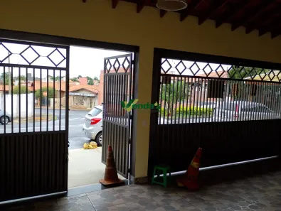 Casa com 3 Quartos à venda, 160m² no Vila Rezende, Piracicaba