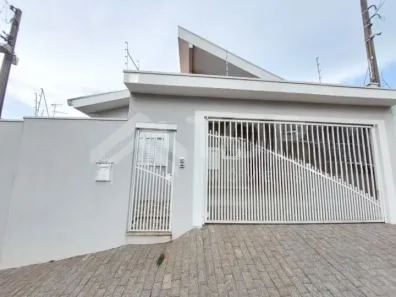Casa com 4 Quartos à venda, 220m² no Jardim Gibertoni, São Carlos