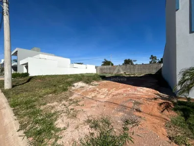 Lote/Terreno à venda, 254m² no Jardim Jockey Clube, São Carlos