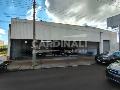 Galpão/Depósito/Armazém para alugar, 350m² no Centro, São Carlos