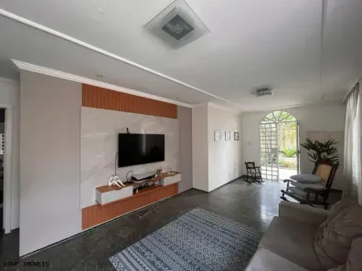 Casa com 3 Quartos à venda, 280m² no Parquelândia, Fortaleza