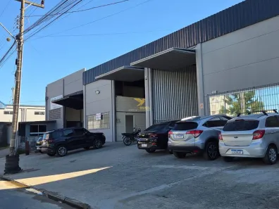 Galpão/Depósito/Armazém para alugar, 340m² no Aririú, Palhoça