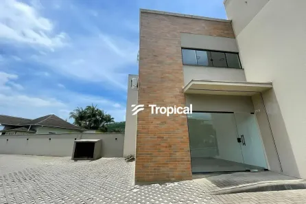 Sala Comercial para alugar, 32m² no Itoupava Central, Blumenau