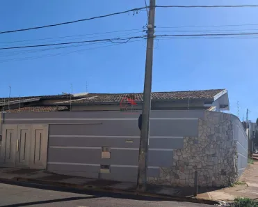 Casa com 2 Quartos à venda, 140m² no Santa Maria, Uberaba