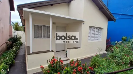 Casa com 2 Quartos para alugar, 100m² no Vila Souto, Bauru