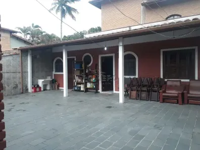 Casa com 3 Quartos à venda, 190m² no Barra da Lagoa, Ubatuba