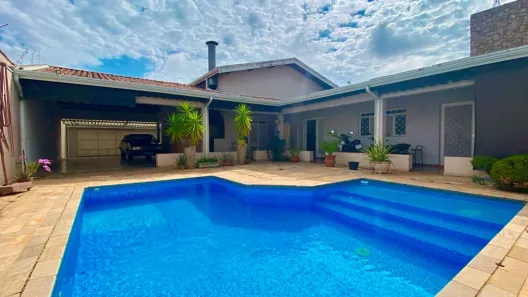 Casa com 3 Quartos para alugar, 320m² no Parque Franceschini, Sumaré