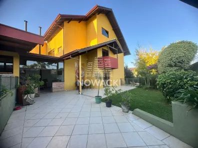 Casa com 4 Quartos à venda, 300m² no Campo Comprido, Curitiba