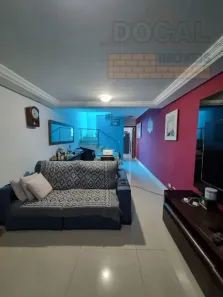 Sobrado com 3 Quartos à venda, 163m² no Jardim Maria Rosa, Taboão da Serra