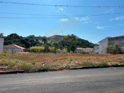 Lote/Terreno à venda, 713m² no Parque Beira Rio, São José do Rio Pardo