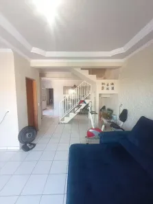 Casa com 3 Quartos à venda, 240m² no Jardim Itália, Várzea Paulista