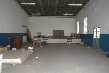 Ponto Comercial para alugar, 180m² no Santa Terezinha, Piracicaba