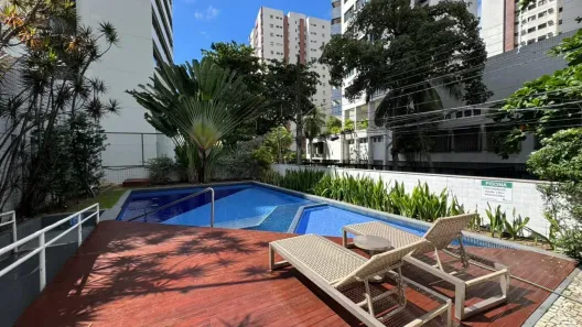Apartamento com 2 Quartos para alugar, 65m² no Boa Viagem, Recife
