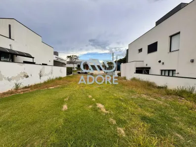 Lote/Terreno à venda, 300m² no Vila Romão, Salto
