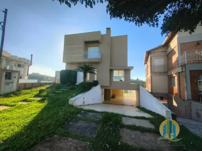 Casa com 3 Quartos à venda, 250m² no Suru, Santana de Parnaíba