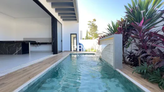 Casa de Condomínio com 4 Quartos à venda, 295m² no Nova Uberlândia, Uberlândia